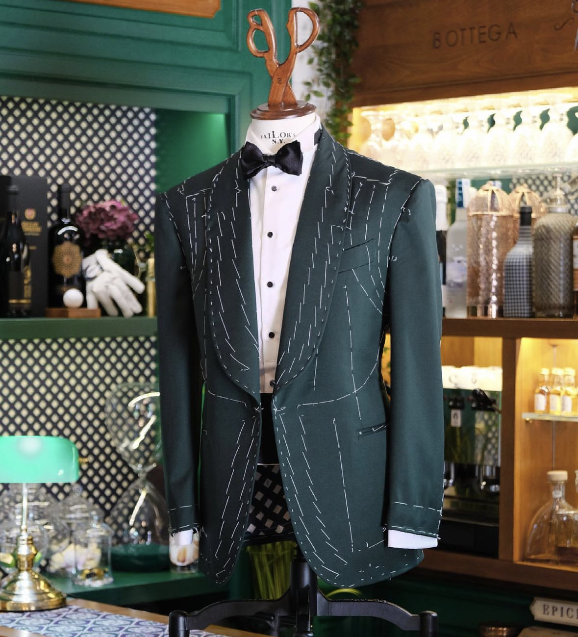 Dalmut Green Tuxedo