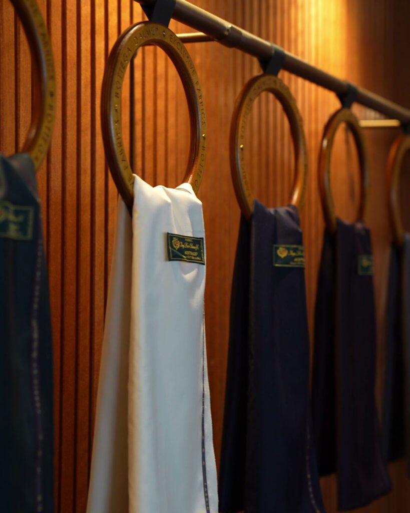 Fitting Bottega Dalmut Dubai